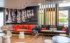 B&B Hôtel Lyon Eurexpo Bron